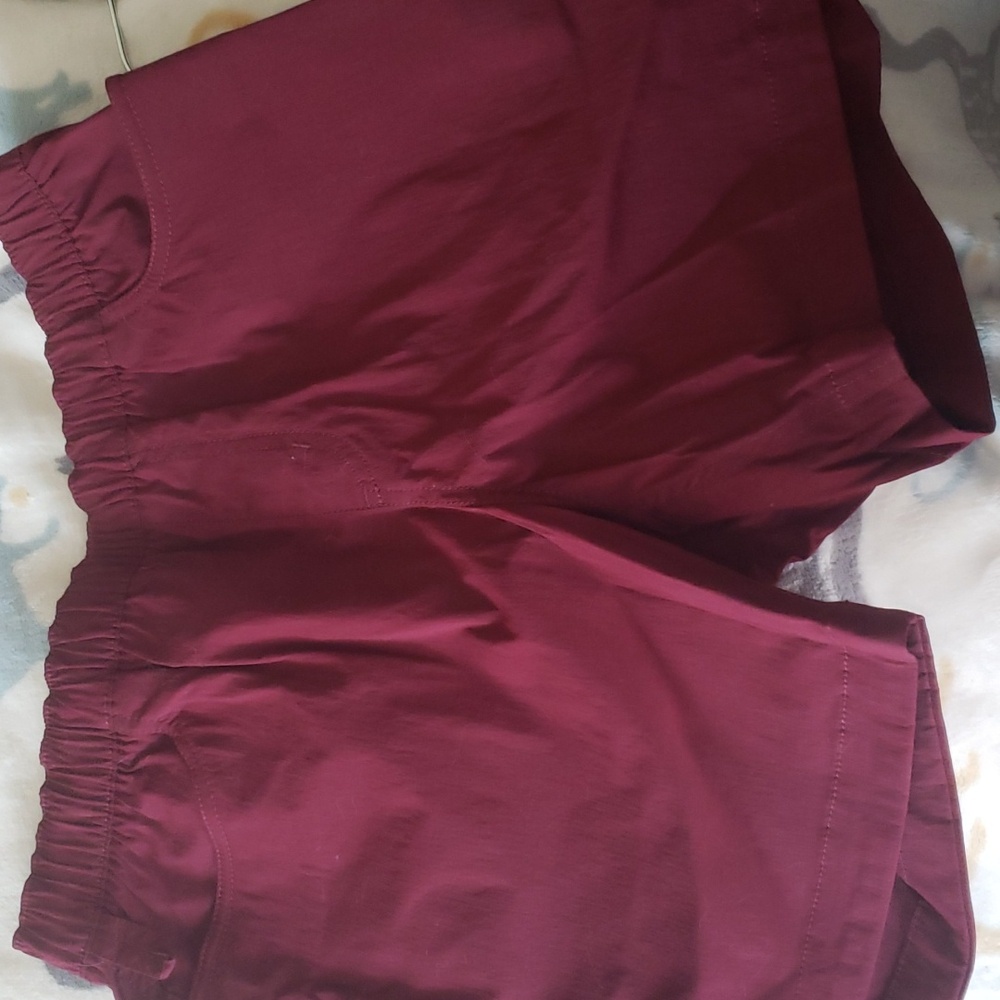Carhartt shorts, size 6